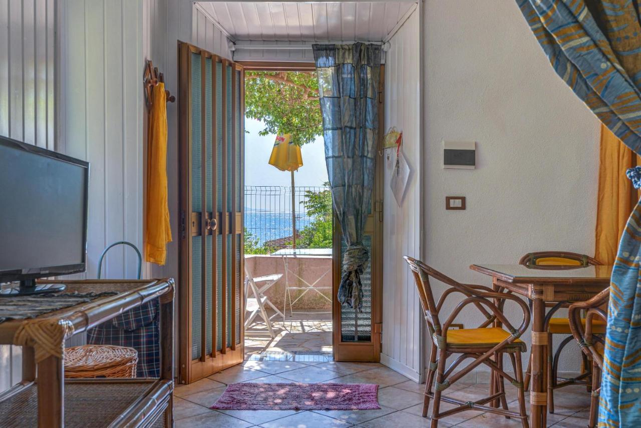 Casa Vacanze Iose Rio Marina Ngoại thất bức ảnh